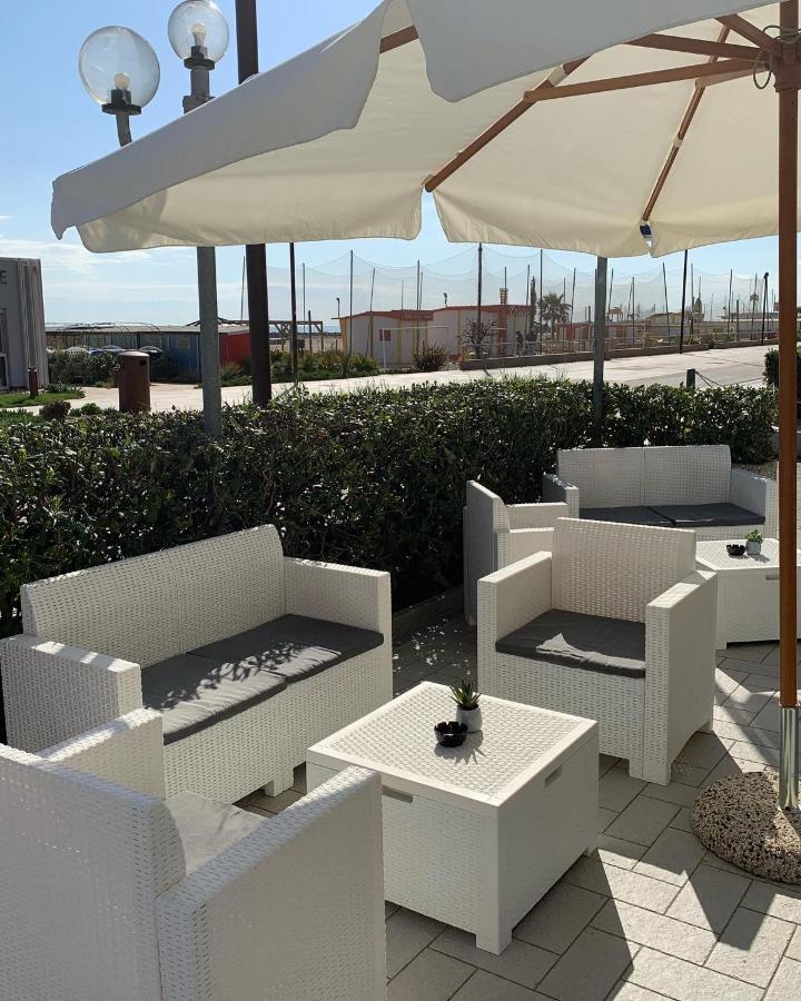 Hotel Croce Del Sud ريميني المظهر الخارجي الصورة