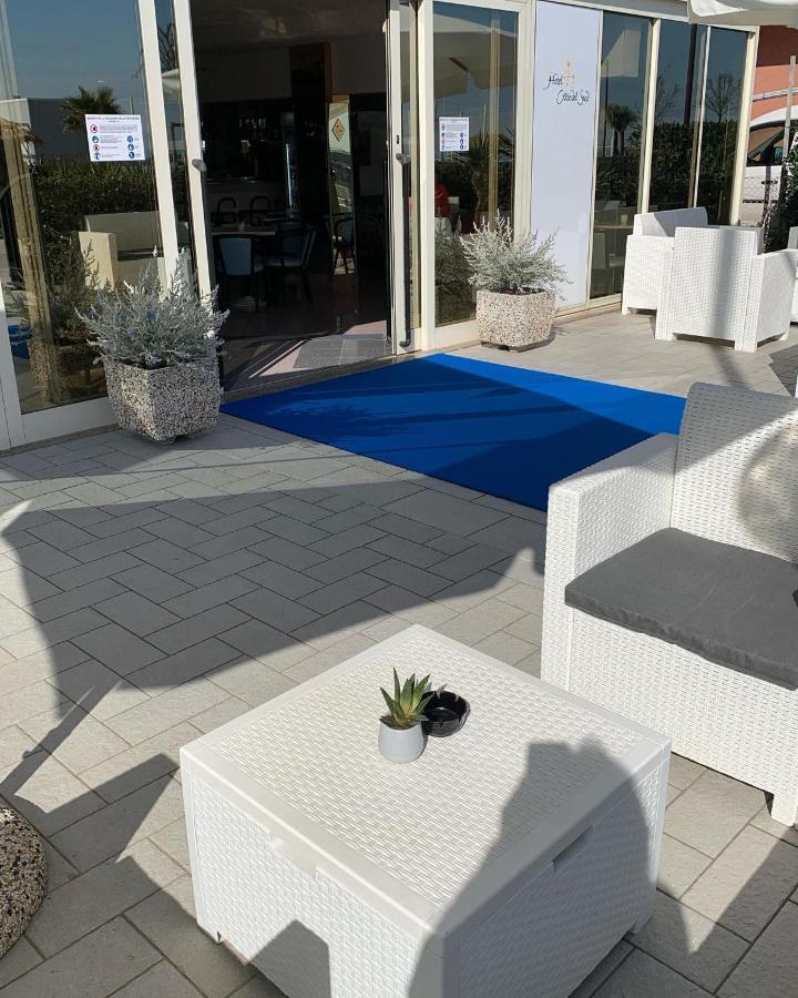 Hotel Croce Del Sud ريميني المظهر الخارجي الصورة