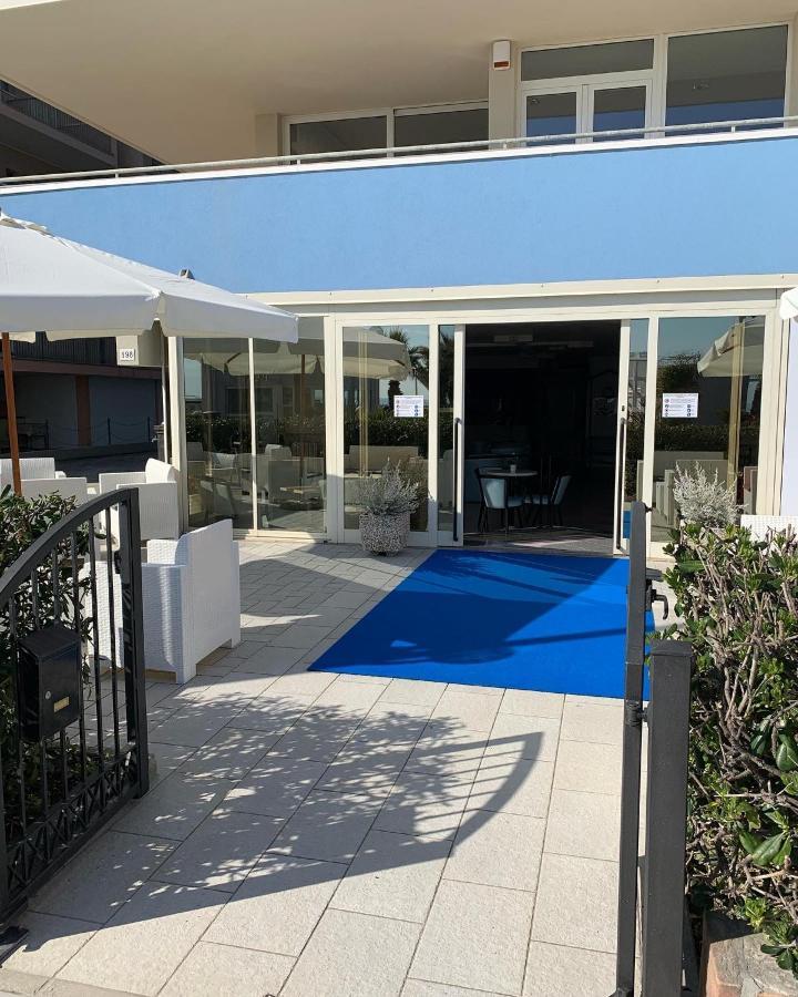 Hotel Croce Del Sud ريميني المظهر الخارجي الصورة