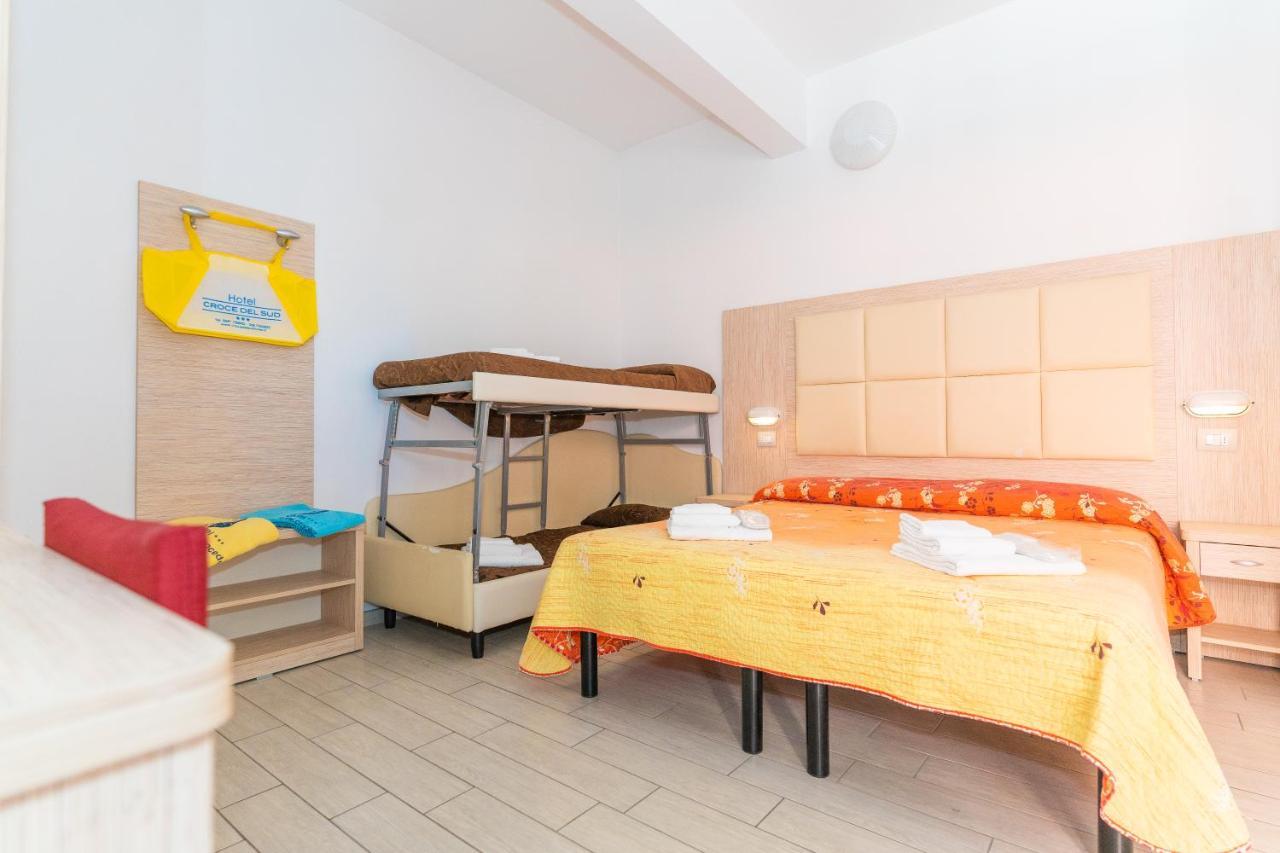 Hotel Croce Del Sud ريميني المظهر الخارجي الصورة