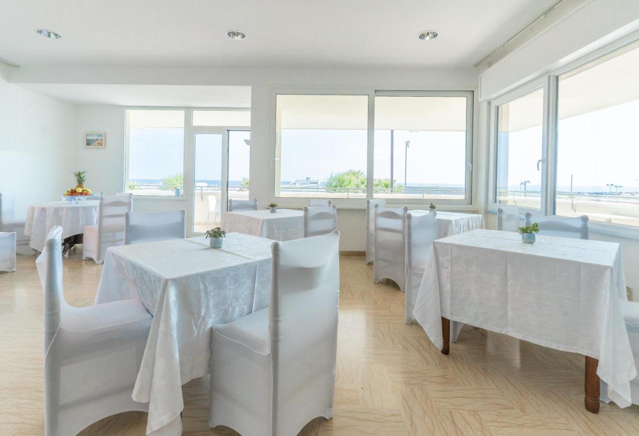 Hotel Croce Del Sud ريميني المظهر الخارجي الصورة