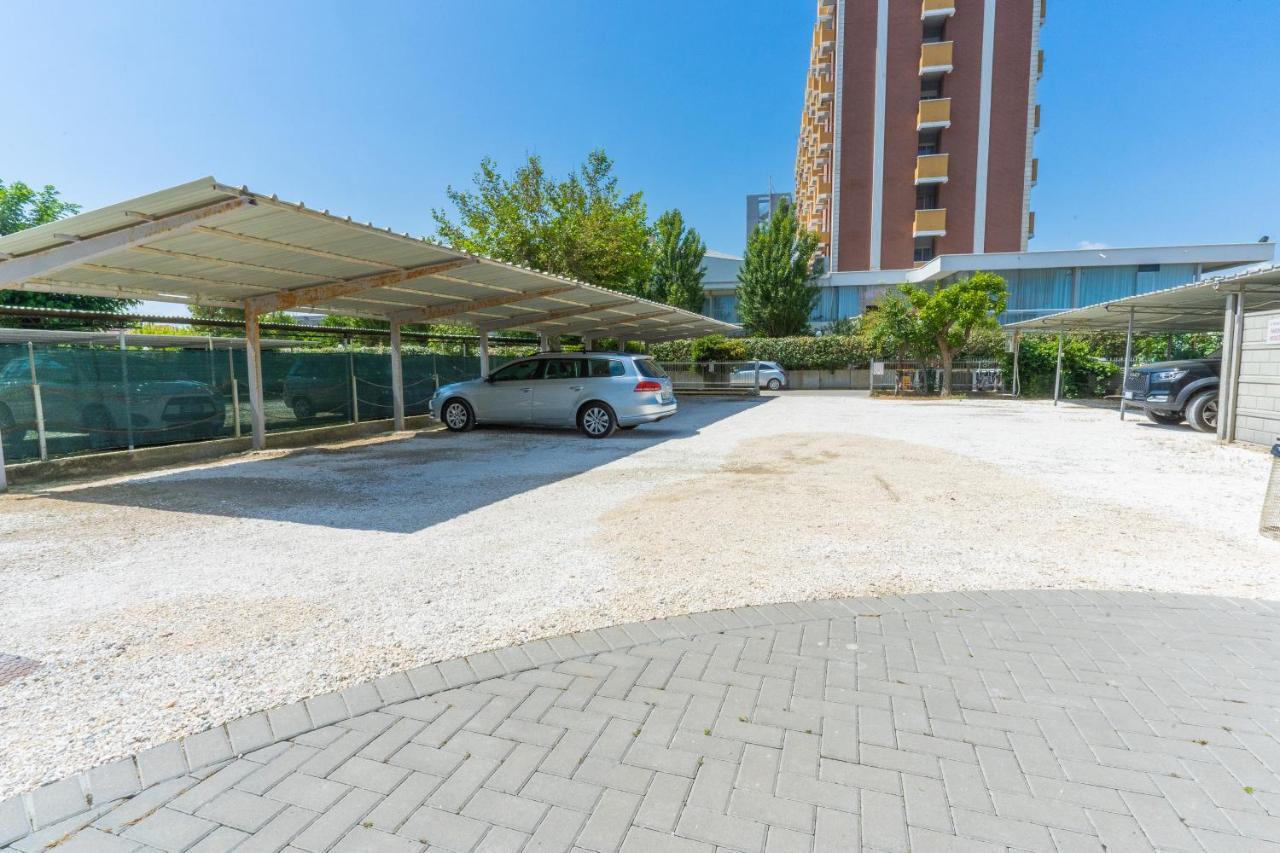Hotel Croce Del Sud ريميني المظهر الخارجي الصورة