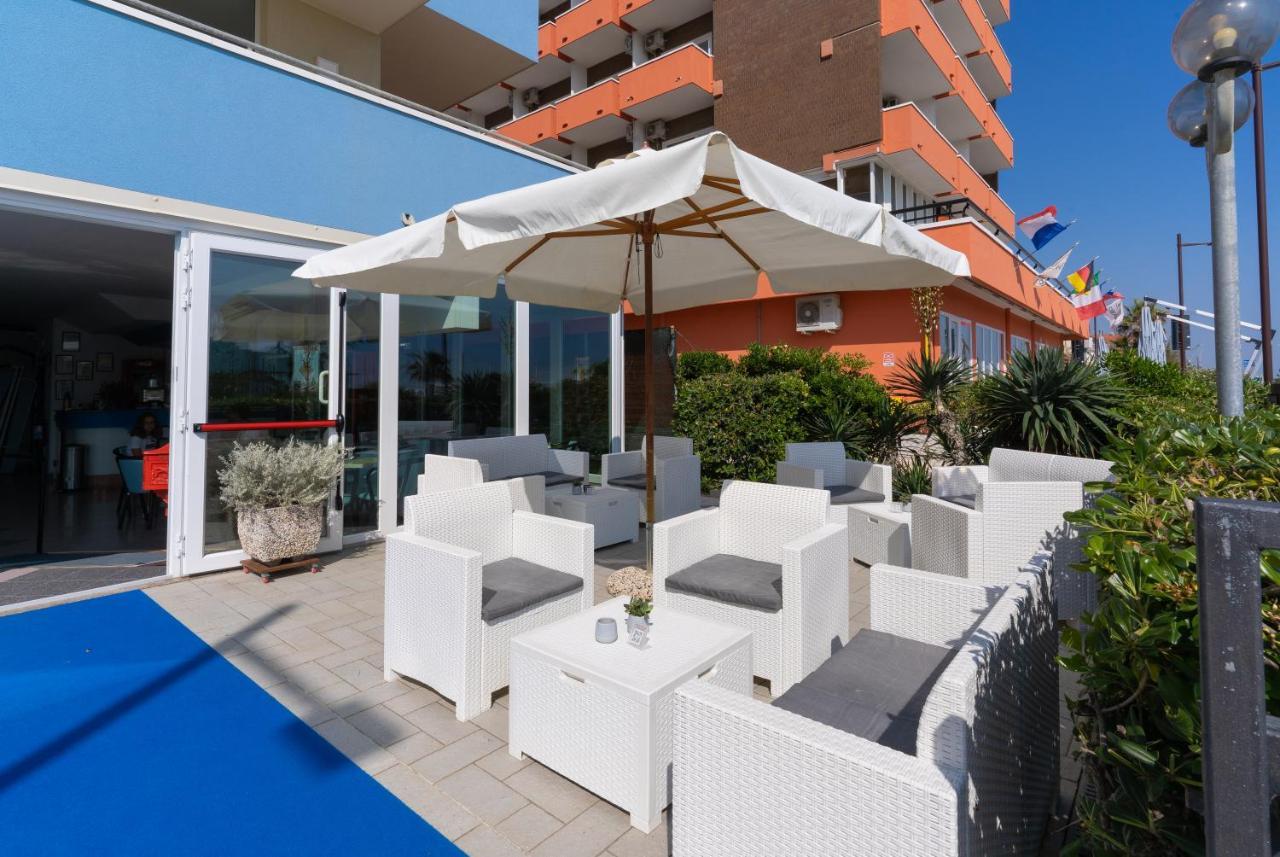 Hotel Croce Del Sud ريميني المظهر الخارجي الصورة