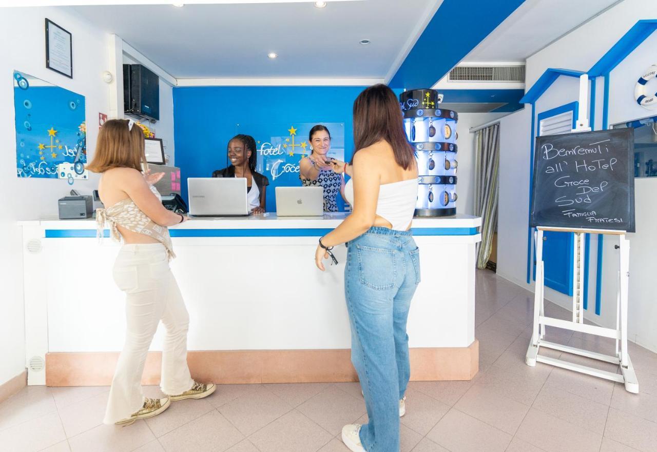 Hotel Croce Del Sud ريميني المظهر الخارجي الصورة